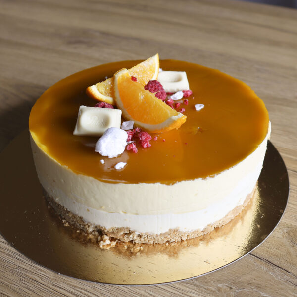 Mango-valkosuklaajuustokakku